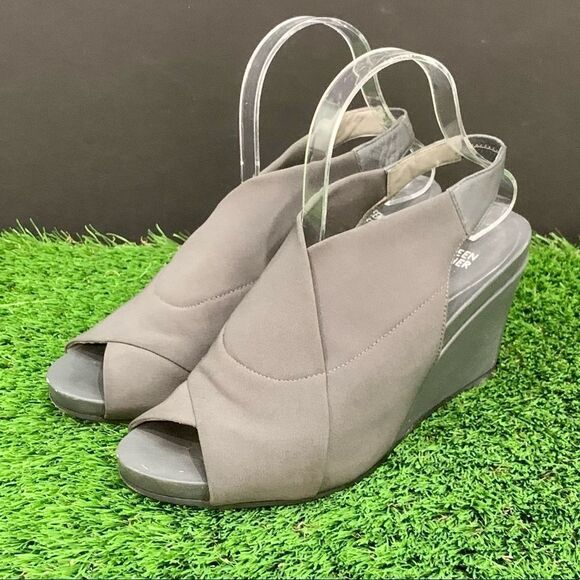 EILEEN FISHER | Cross Wedge Sandals | Grey - Picture 1 of 10